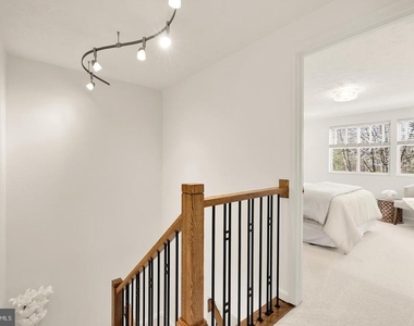 6003 Chicory Place - Photo Thumbnail 9