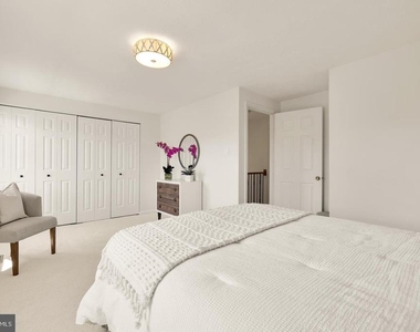 6003 Chicory Place - Photo Thumbnail 11