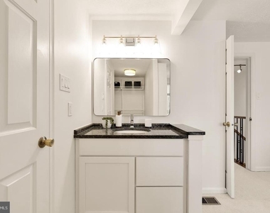 6003 Chicory Place - Photo Thumbnail 16