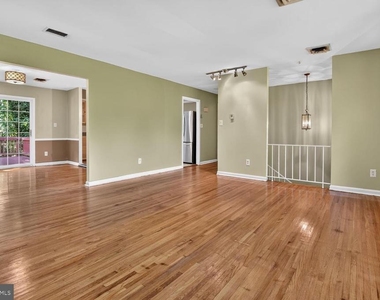 3409 Beverly Drive - Photo Thumbnail 23