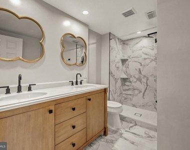 2045 Royal Fern Court - Photo Thumbnail 19