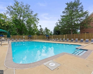206 Park Terrace Court Se - Photo Thumbnail 8