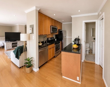 206 Park Terrace Court Se - Photo Thumbnail 3
