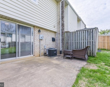 2208 Huston Place - Photo Thumbnail 25