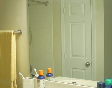 12905 Centre Park Circle - Photo Thumbnail 12