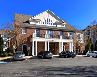 12905 Centre Park Circle - Photo Thumbnail 2