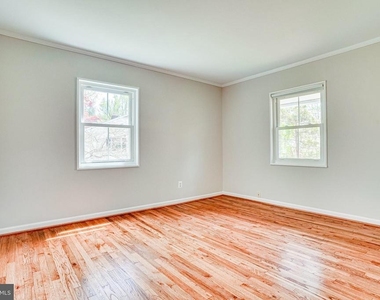 7430 Hastings Street - Photo Thumbnail 26