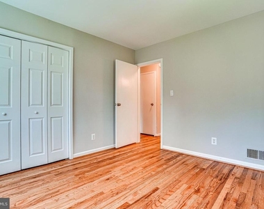 7430 Hastings Street - Photo Thumbnail 31