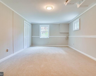 7430 Hastings Street - Photo Thumbnail 38