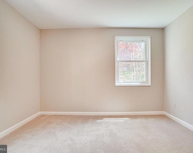 7430 Hastings Street - Photo Thumbnail 51