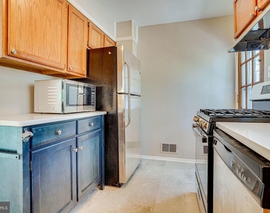 7430 Hastings Street - Photo Thumbnail 14