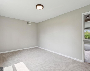 5023 Broad Run Church Road - Photo Thumbnail 16