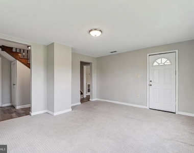 5023 Broad Run Church Road - Photo Thumbnail 11