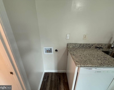 400 Rann Court - Photo Thumbnail 9