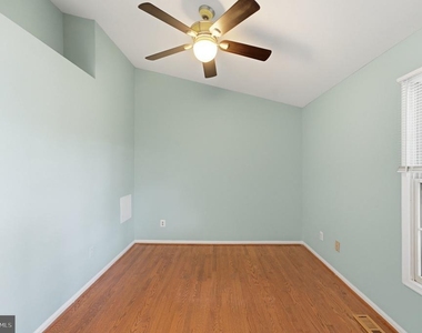 5028 9th Street S - Photo Thumbnail 12