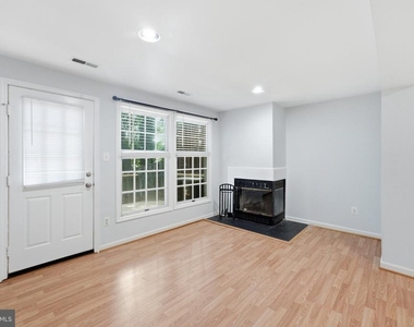 5028 9th Street S - Photo Thumbnail 13
