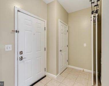 2465 Army Navy Drive - Photo Thumbnail 2