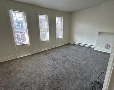 151 E Philadelphia Street - Photo Thumbnail 4