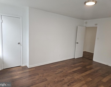 1332 Wagner Avenue - Photo Thumbnail 11