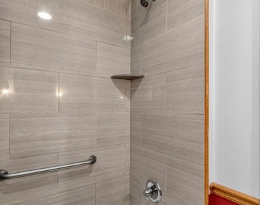 1425 Jackson Street - Photo Thumbnail 18
