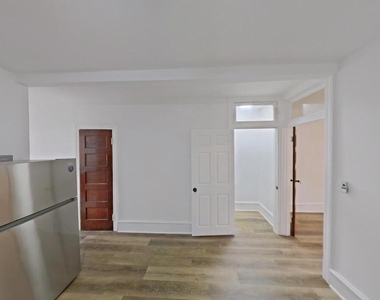 5012 Old York Road - Photo Thumbnail 2