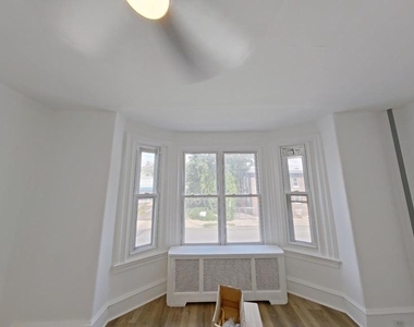 5012 Old York Road - Photo Thumbnail 3