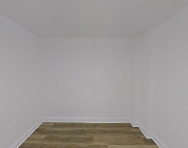 5012 Old York Road - Photo Thumbnail 7