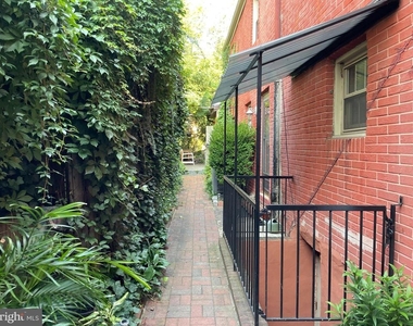 792 S Front Street - Photo Thumbnail 13