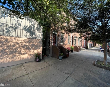 792 S Front Street - Photo Thumbnail 1