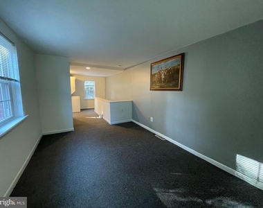 792 S Front Street - Photo Thumbnail 9