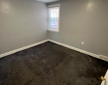 8340 Williams Avenue - Photo Thumbnail 2