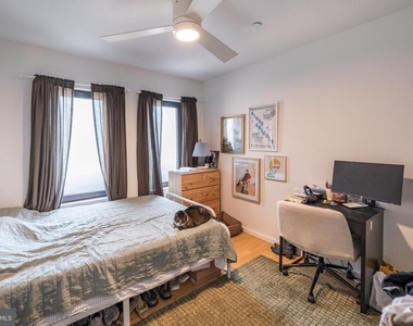 152 W Laurel Street - Photo Thumbnail 10