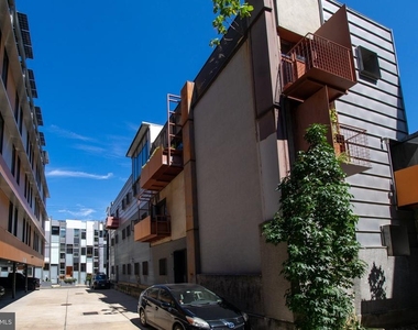 152 W Laurel Street - Photo Thumbnail 26