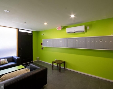 152 W Laurel Street - Photo Thumbnail 20