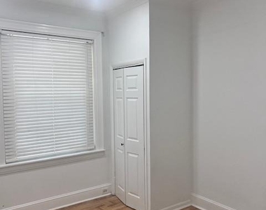 320 Loney Street - Photo Thumbnail 5