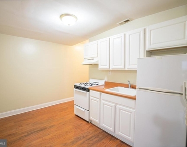 1124 E Passyunk Avenue - Photo Thumbnail 4
