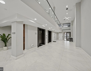 1000 W Girard Avenue - Photo Thumbnail 53