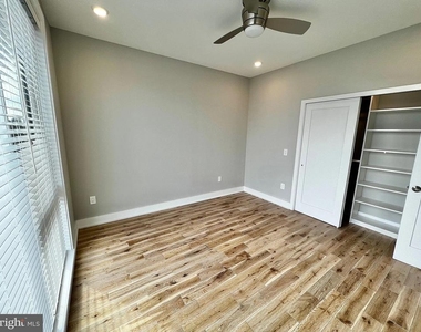 1000 W Girard Avenue - Photo Thumbnail 35