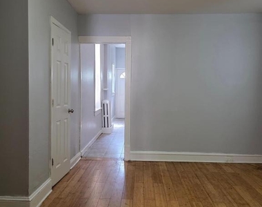 3709 N 16th Street - Photo Thumbnail 9
