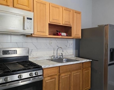3709 N 16th Street - Photo Thumbnail 6