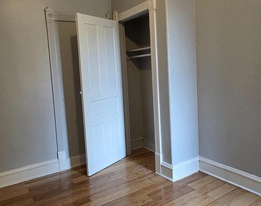 3709 N 16th Street - Photo Thumbnail 12