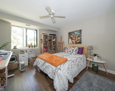 1650 Oakwood Drive - Photo Thumbnail 11