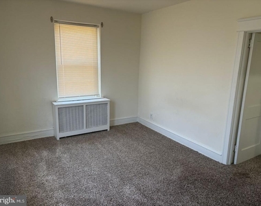 260 N Wycombe Ave - Photo Thumbnail 8
