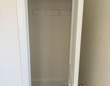 260 N Wycombe Ave - Photo Thumbnail 10