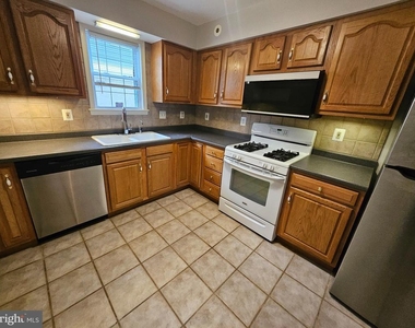 6 Arthur Road - Photo Thumbnail 5