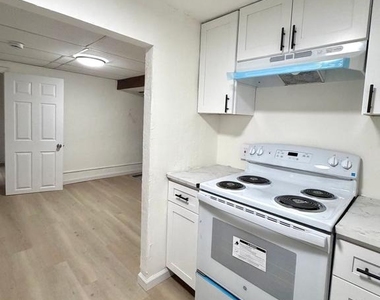 260 N Wycombe Ave - Photo Thumbnail 1