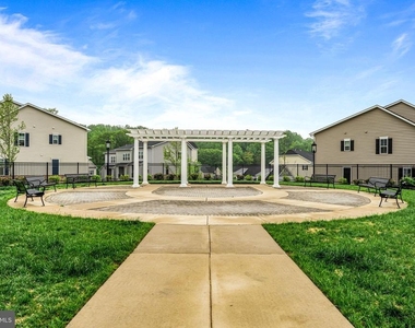 117 W Kenneth Lane - Photo Thumbnail 41