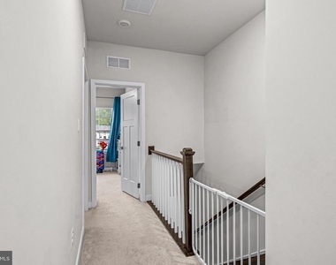117 W Kenneth Lane - Photo Thumbnail 28