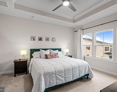 117 W Kenneth Lane - Photo Thumbnail 33