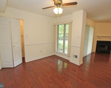 185 Valley Stream Circle - Photo Thumbnail 4